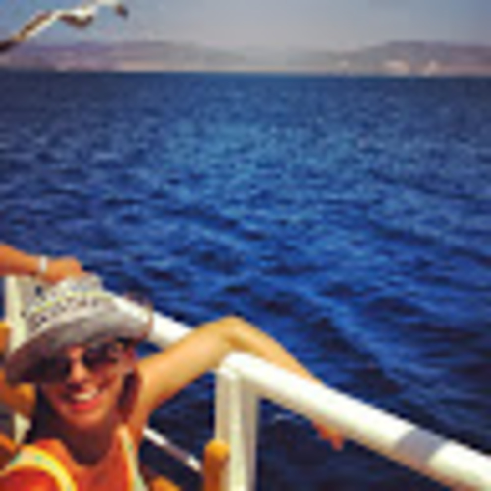 Meet your Posher, Julie